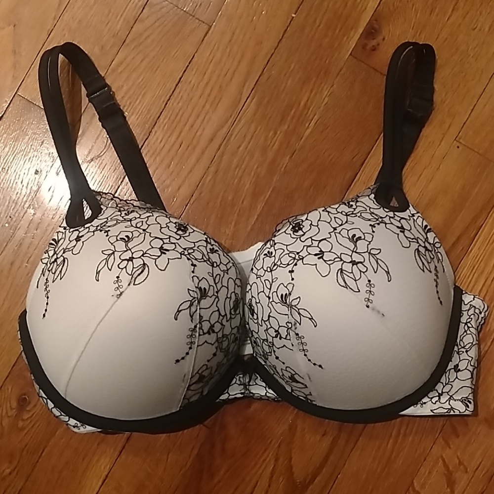Torrid underwire bra